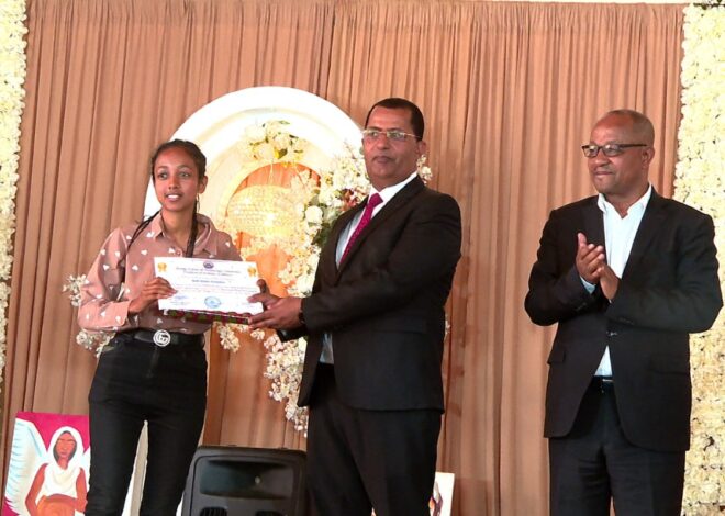Barattoonni fi hojjettonni Yunivarsitii saayinsii fi teeknolojii Adaamaa guyyaa dubartootaa idi addunyaa “march 8” kabajan.