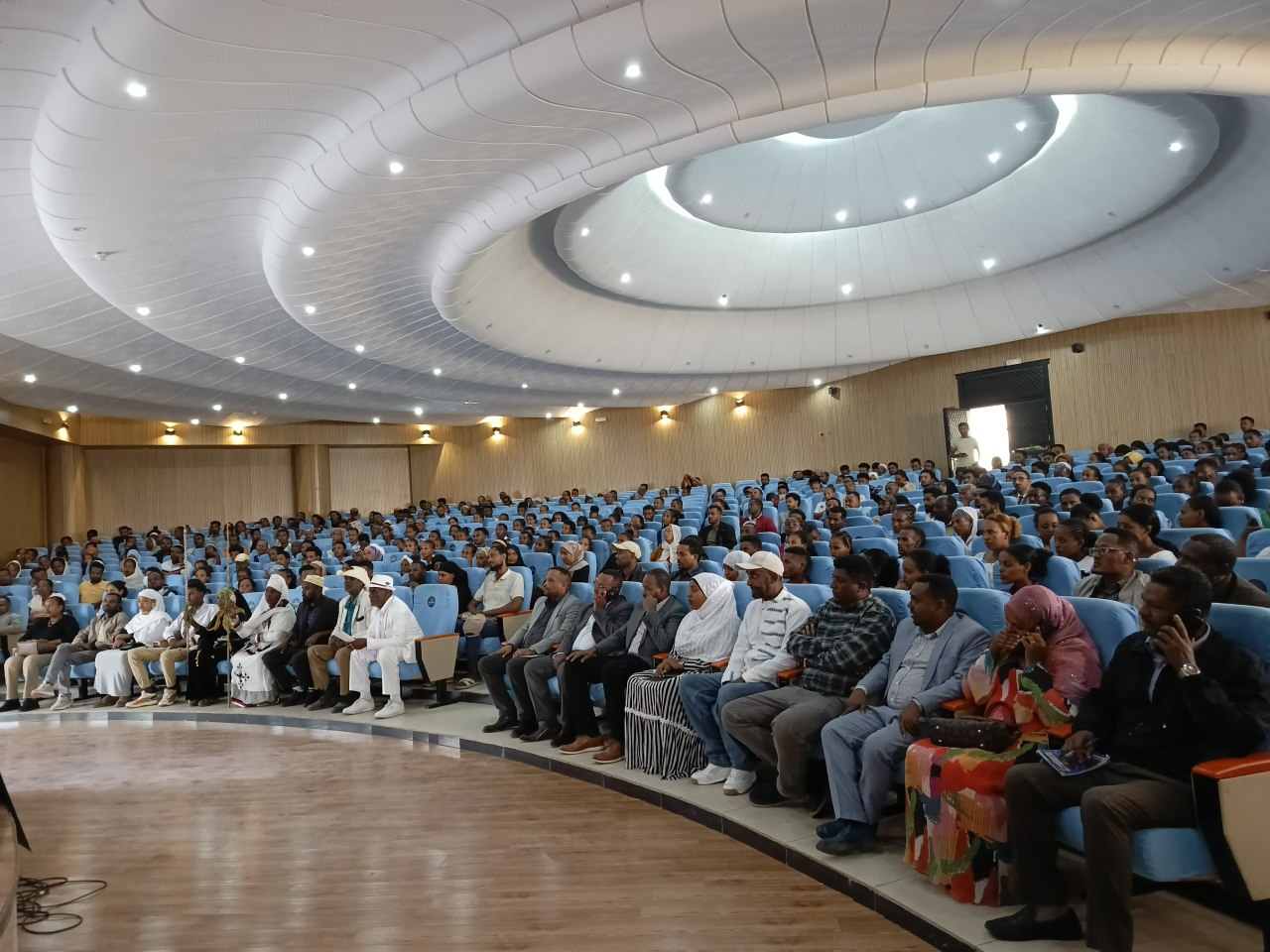Waajjirri carraa hojii uumuu fi Ogummaa magaalaa Adaamaa sagantaa pirojeektii biqaatiin dargaggoota leenjisaa ture keessaa dargaggoota 1806shaakallii hijiirraatiif dhaabbilee misoomaa garagaraatti dabarsee kenne.
