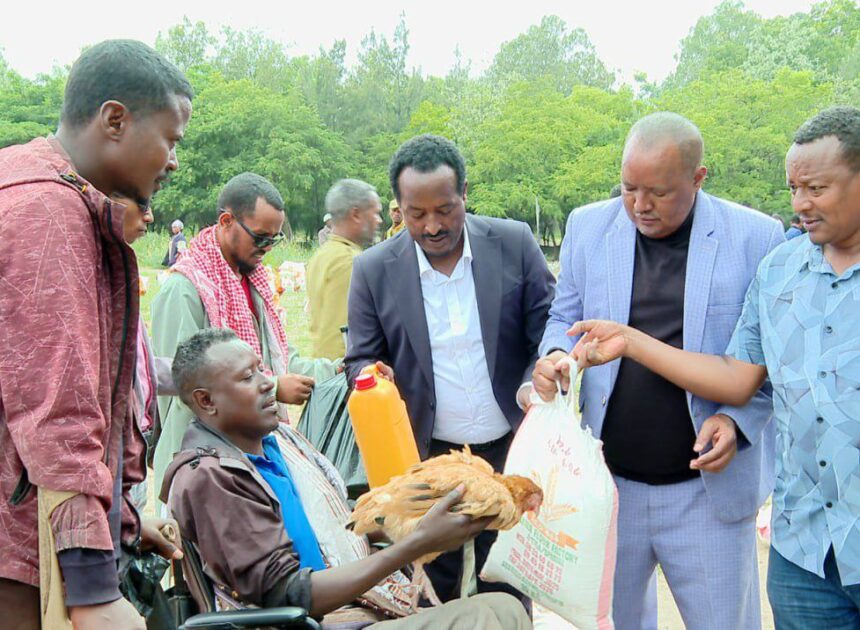 Magaalaa Adaamaatti Kutaan Magaalaa Boolee Ayyaana Bara Haaraa Sababeeffachuun Harka qalleeyyii fi Caasaalee Nageenyaaf Deeggarsa Akaakuu Taasise.
