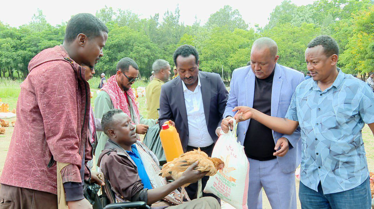 Magaalaa Adaamaatti Kutaan Magaalaa Boolee Ayyaana Bara Haaraa Sababeeffachuun Harka qalleeyyii fi Caasaalee Nageenyaaf Deeggarsa Akaakuu Taasise.